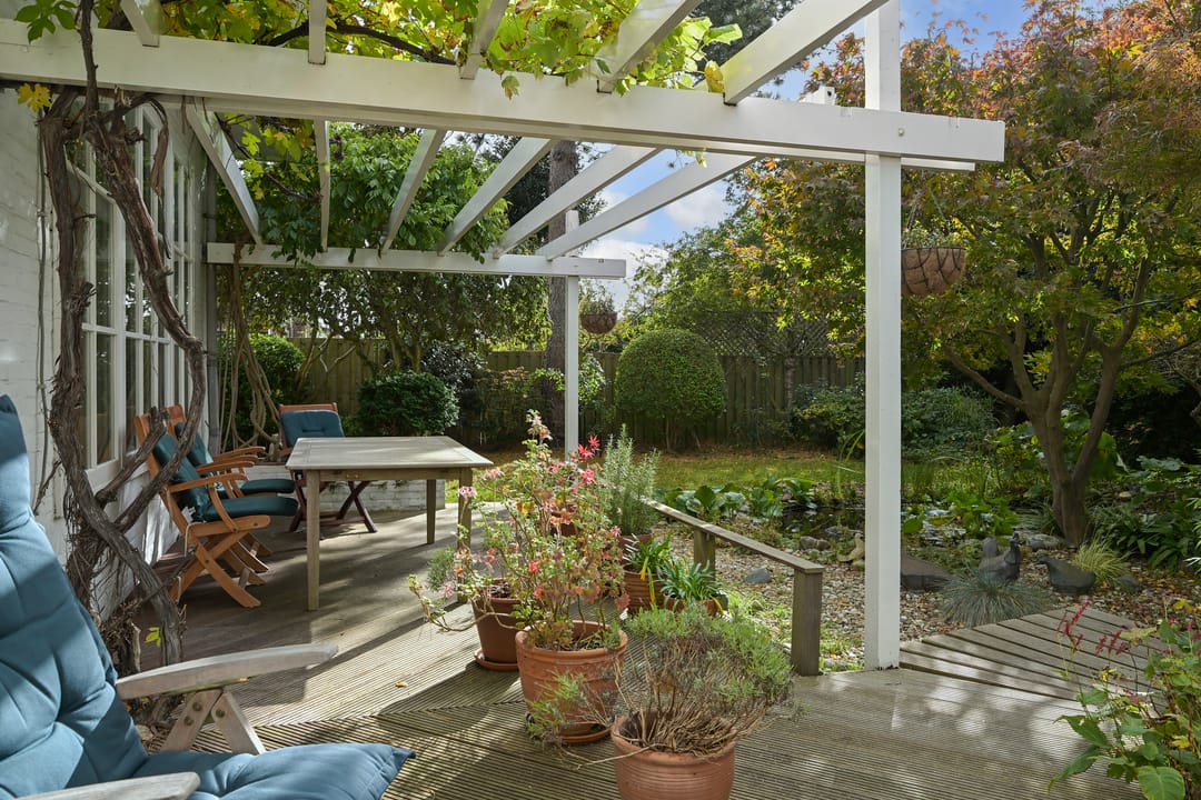 Photo 32 of Van Zuylen van Nijeveltstraat 245