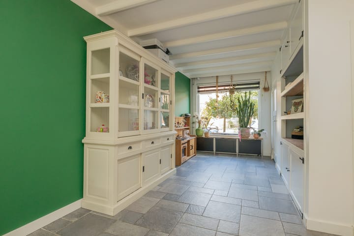 Photo 8 of Hoogstraat 3