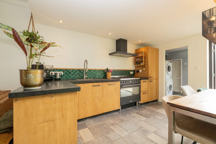 Photo 11 of Hoogstraat 3