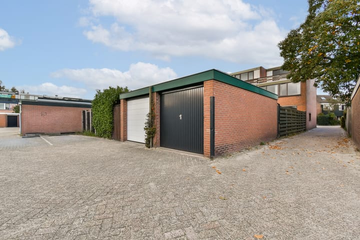 Photo 28 of Bobelkamp 1