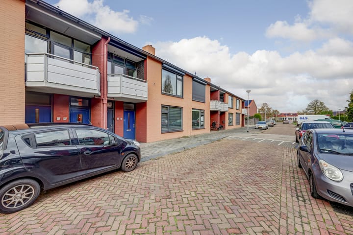 Photo 29 of Clematisstraat 25