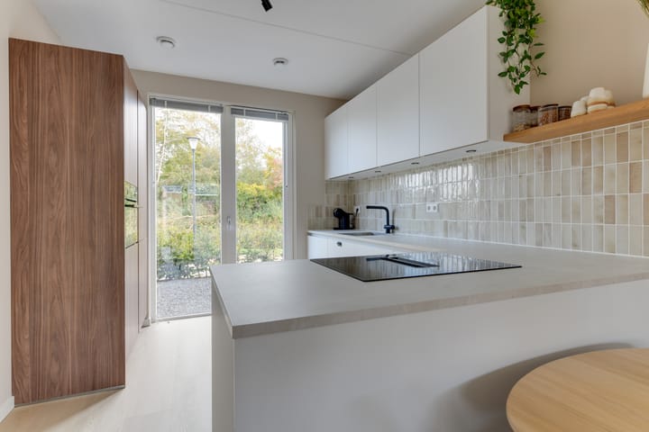 Foto 3 van Pioenhof 24