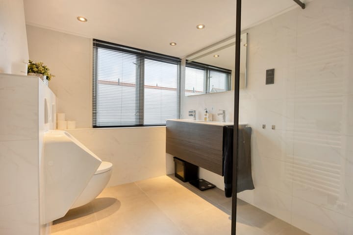 Foto 23 van Prins Hendrikstraat 19