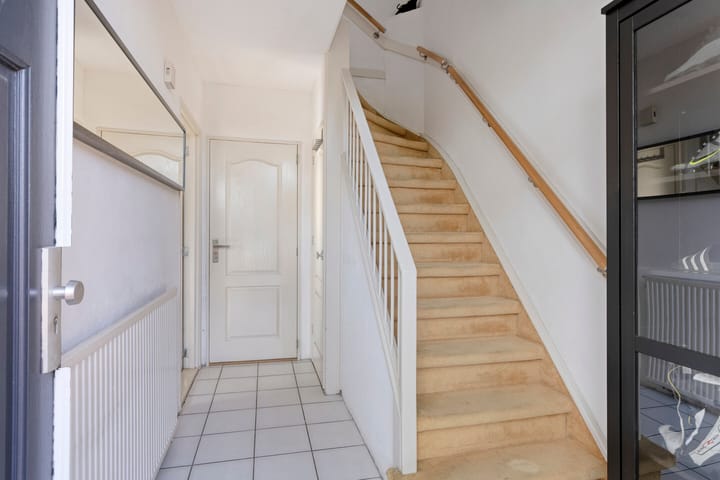 Photo 6 of J M vd Lugt Melsertln 11