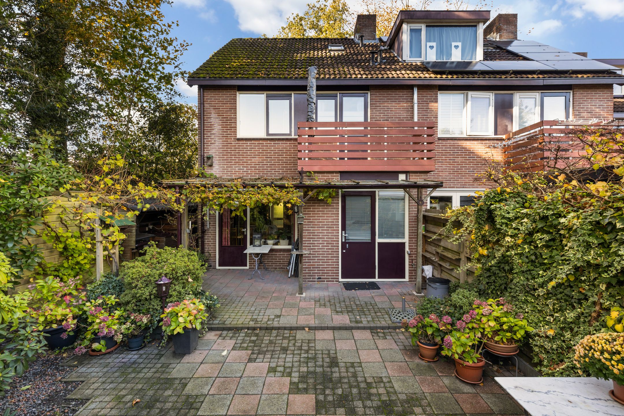 Foto 3 van Kamperfoeliehof 21