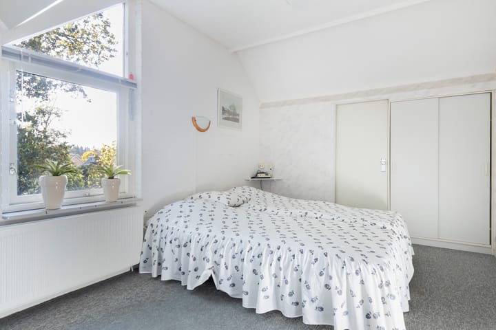 Photo 36 of Kamperfoeliehof 21