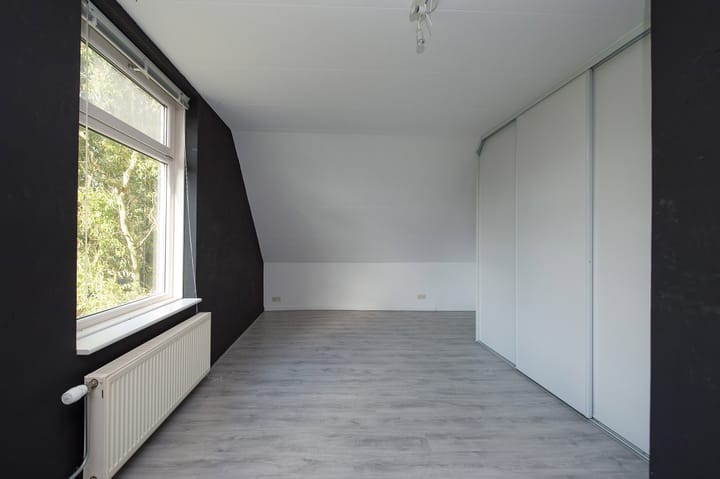 Photo 12 of Hoofdstraat 15