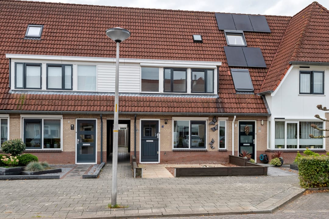 Foto 1 van S. Abrahamsestraat 71