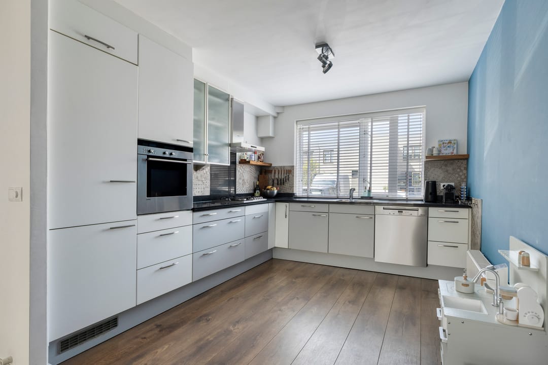 Photo 13 of J. Kruijverstraat 99