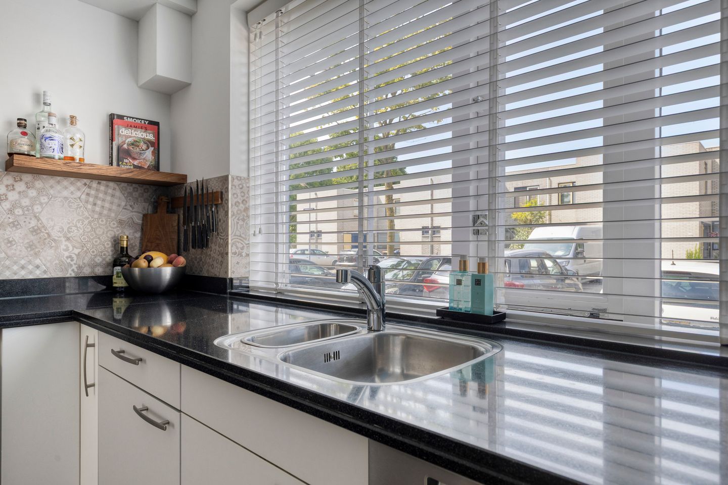 Photo 14 of J. Kruijverstraat 99