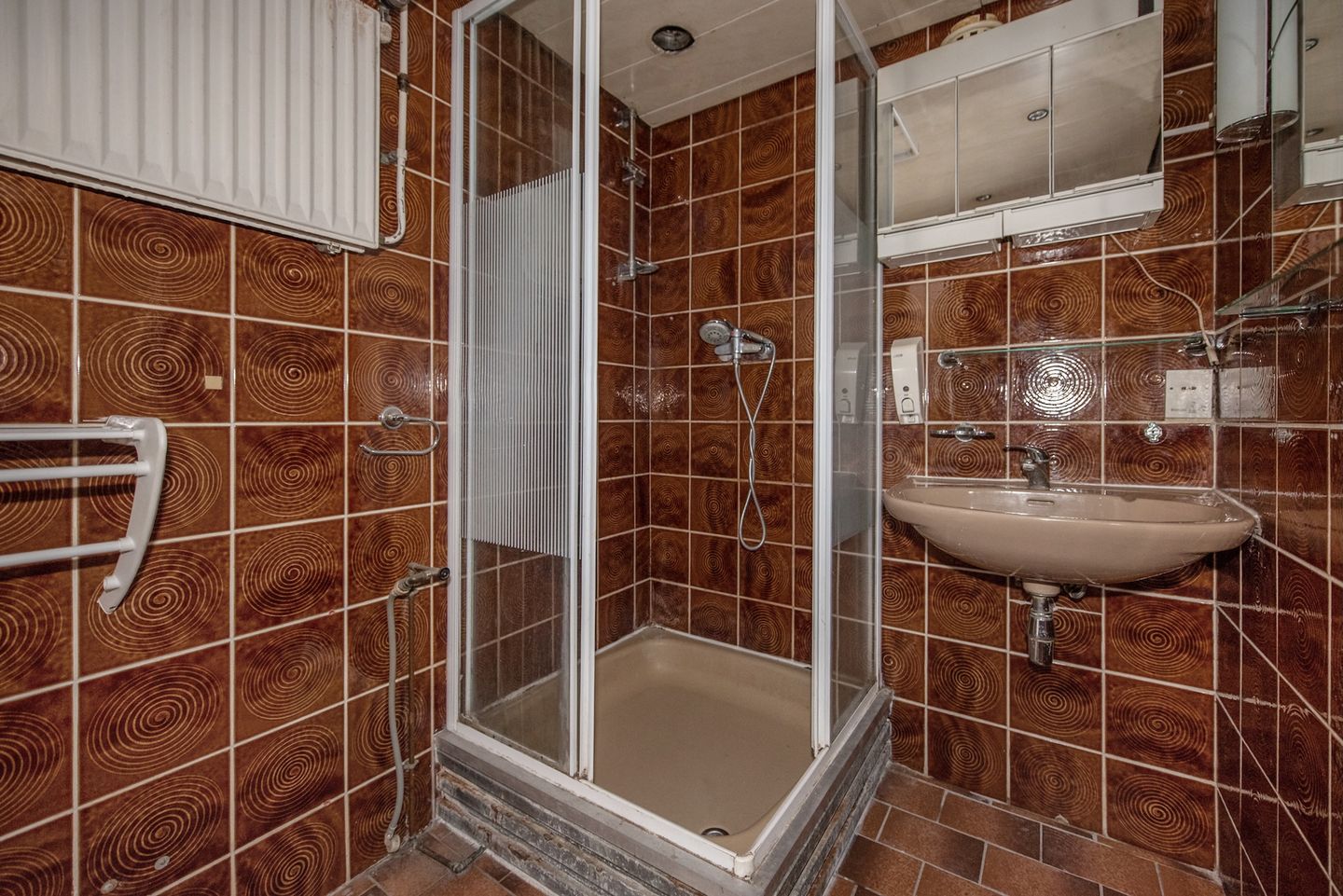 Photo 4 of Loenensestraat 50