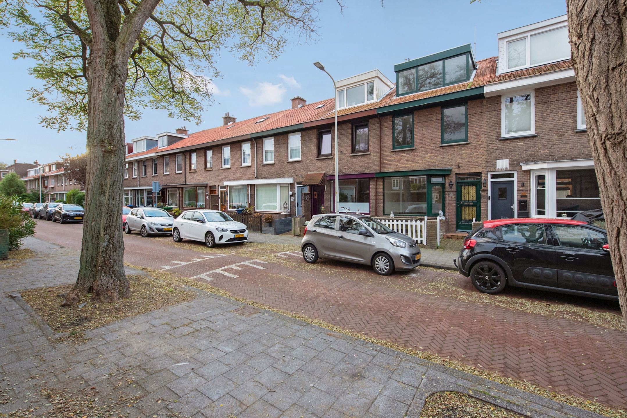 Photo 6 of Loenensestraat 50