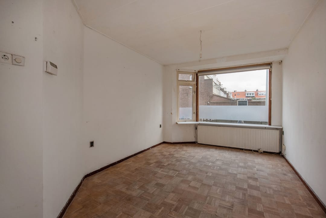 Photo 11 of Loenensestraat 50