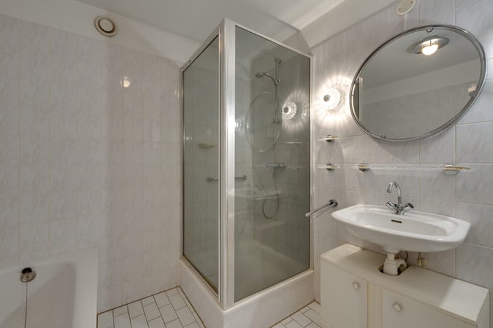 Photo 35 of Hermelijnvlinder 147