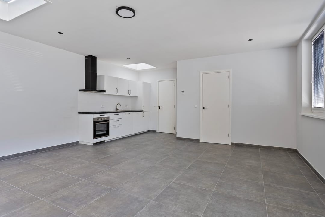 Photo 8 of Pioenroosstraat 2-B