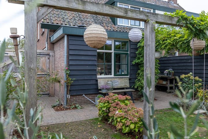 Foto 24 van Rijksstraatweg 211-A