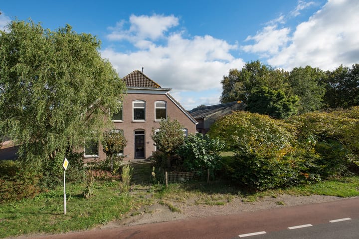 Hoofdstraat 15, Zwiggelte