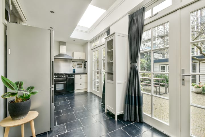 Foto 12 van Curaçaostraat 81-H