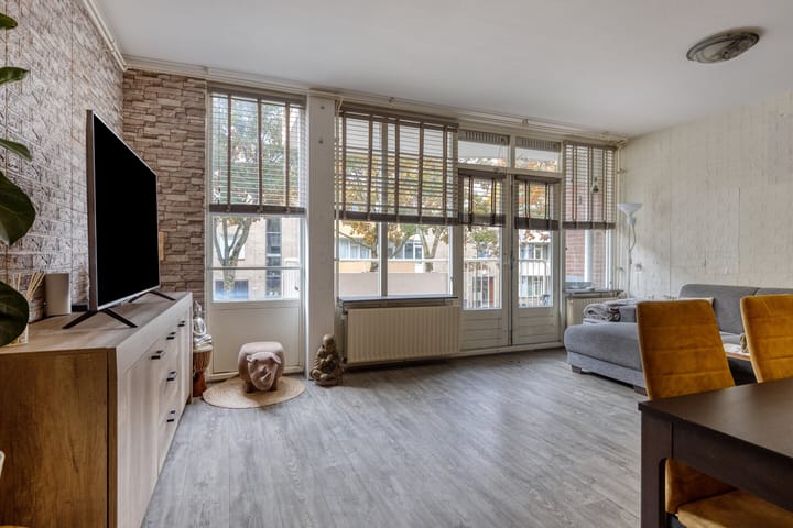 Photo 4 of Willeskopstraat 63