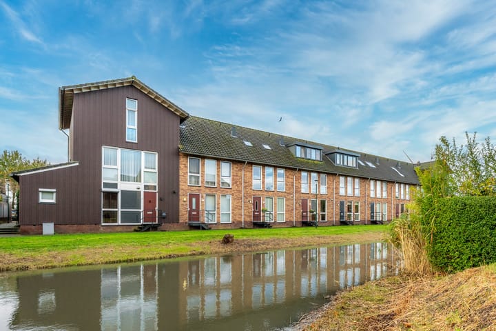 Photo 1 of Sodawater 49