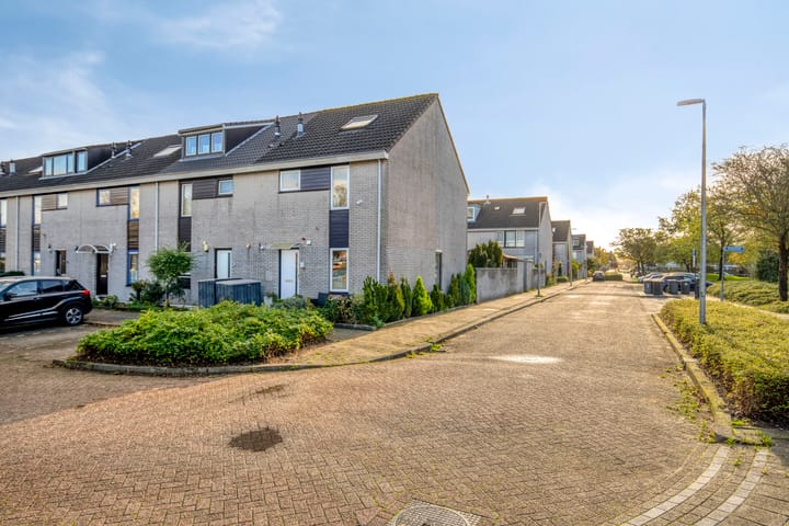 Foto 1 van Rosweide 18