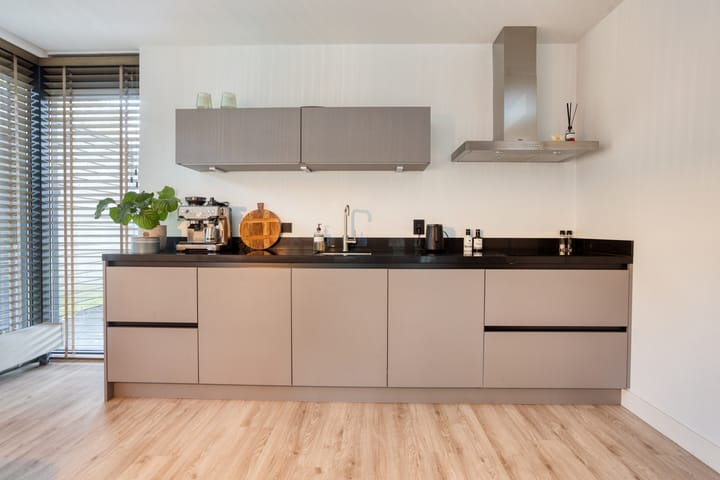 Photo 12 of Amersfoortsestraat 126-B6