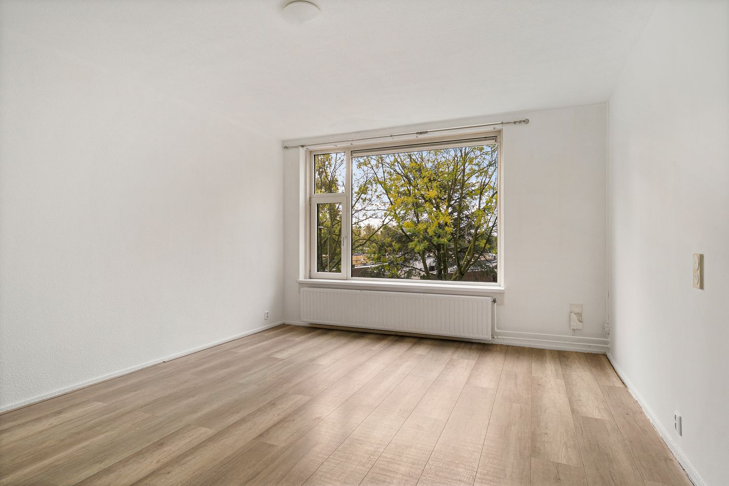 Foto 5 van Goudenregenplantsoen 32