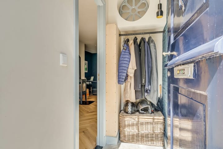 Photo 4 of Bloemendalsestraat 50