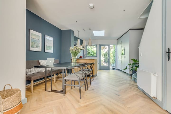 Photo 8 of Bloemendalsestraat 50