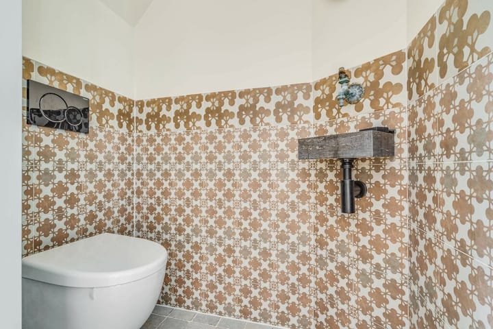 Photo 13 of Bloemendalsestraat 50