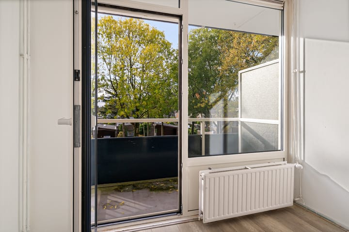 Foto 20 van Goudenregenplantsoen 32