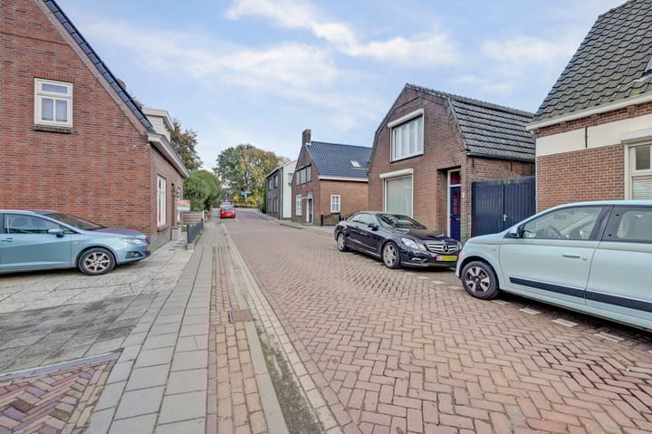 Foto 32 van Kerkstraat 5