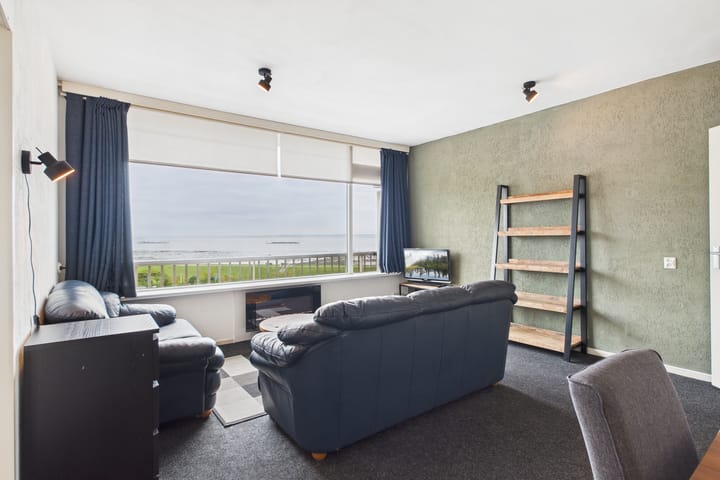 Photo 2 of Churchilllaan 716