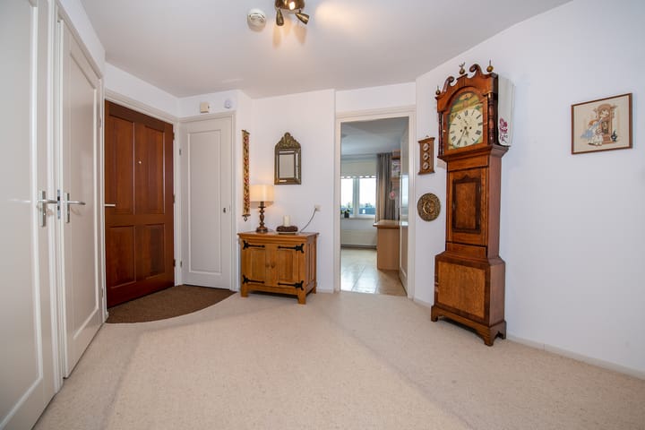 Foto 14 van Burgemeester Schönfeldplein 15-C1