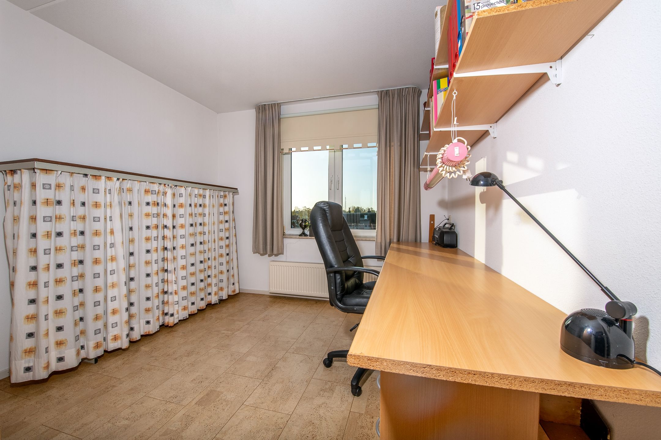 Foto 15 van Burgemeester Schönfeldplein 15-C1