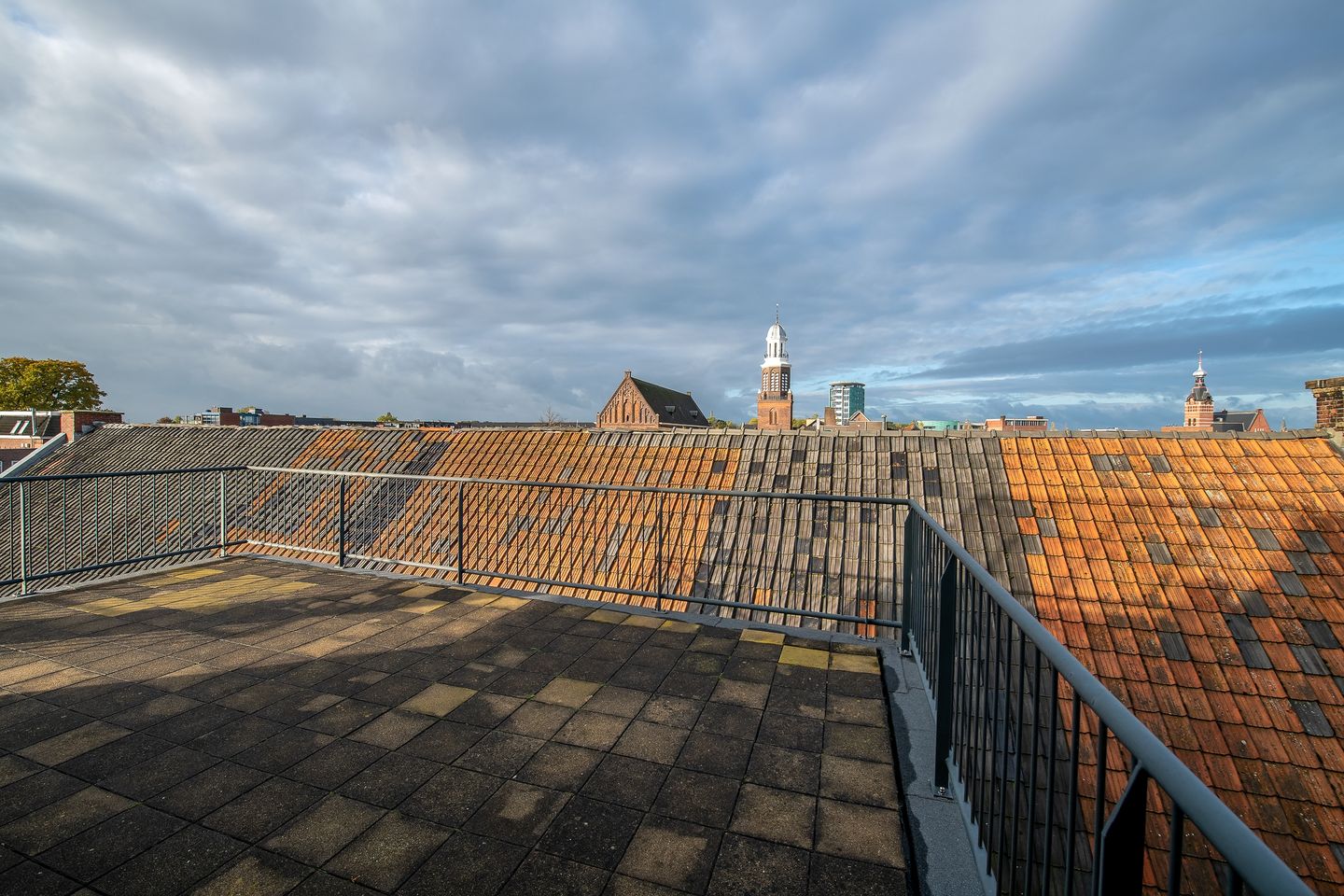 Foto 34 van Burgemeester Schönfeldplein 15-C1