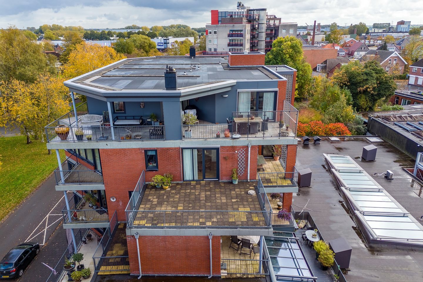 Foto 40 van Burgemeester Schönfeldplein 15-C1