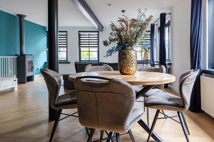 Foto 13 van Kerkbuurt 69