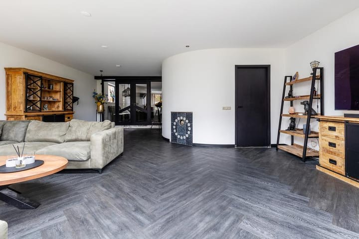 Foto 24 van Kerkbuurt 69