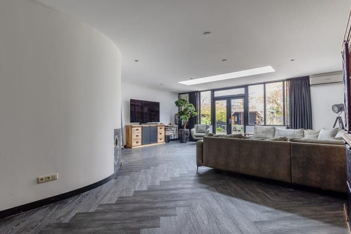 Foto 27 van Kerkbuurt 69