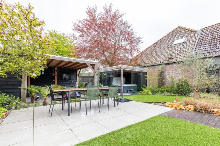 Foto 87 van Kerkbuurt 69