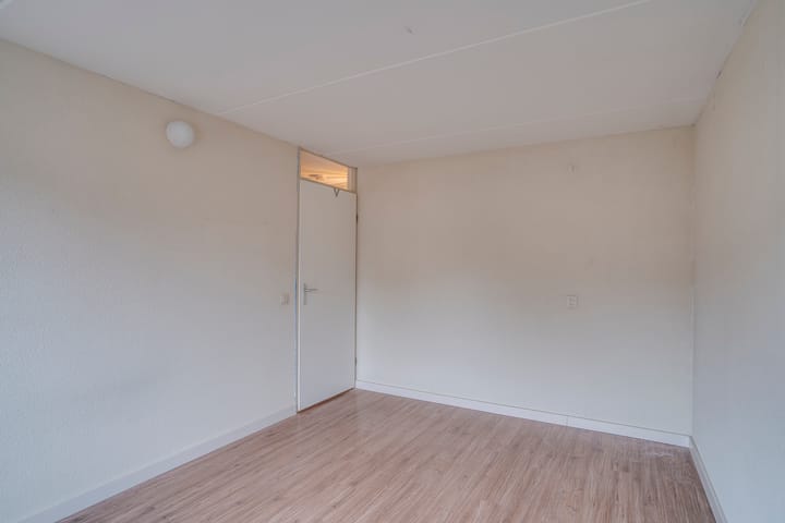 Photo 14 of Jan van Vlissingenhof 8