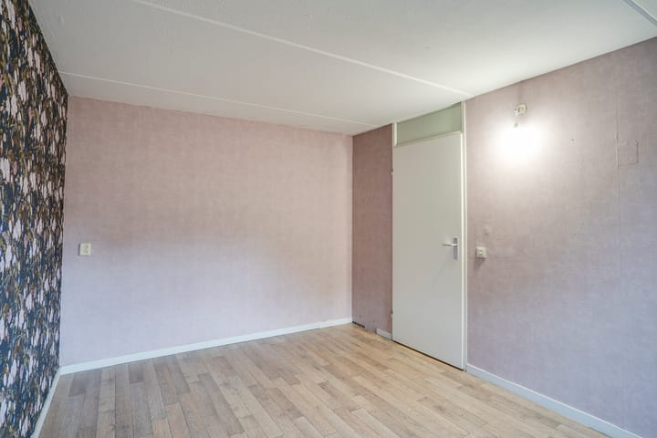 Photo 16 of Jan van Vlissingenhof 8