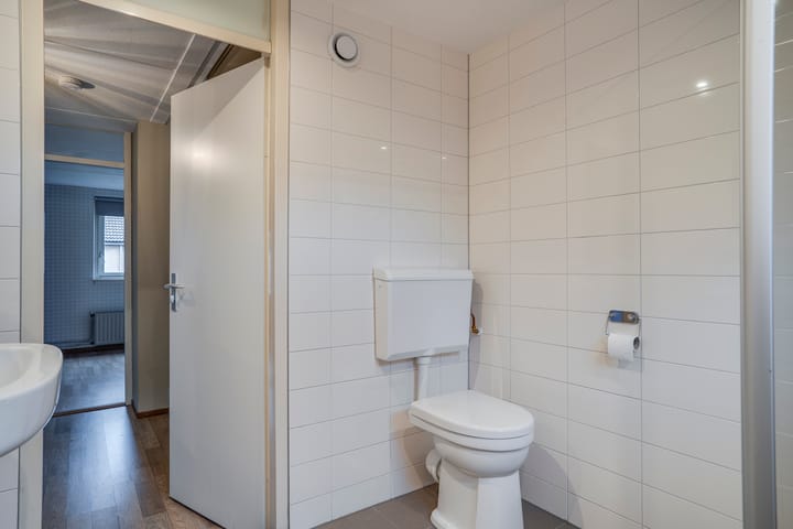 Photo 20 of Jan van Vlissingenhof 8