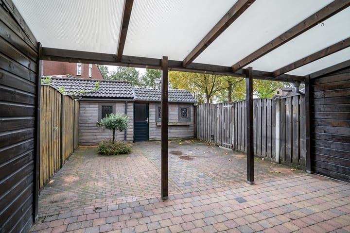 Photo 26 of Jan van Vlissingenhof 8