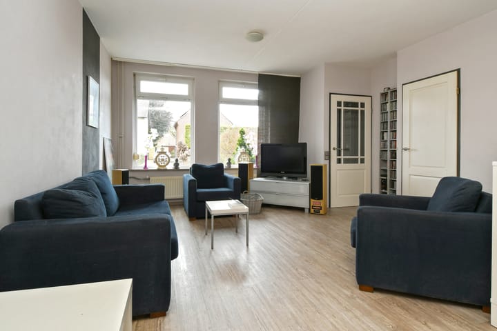 Photo 5 of Heerdstraat 45