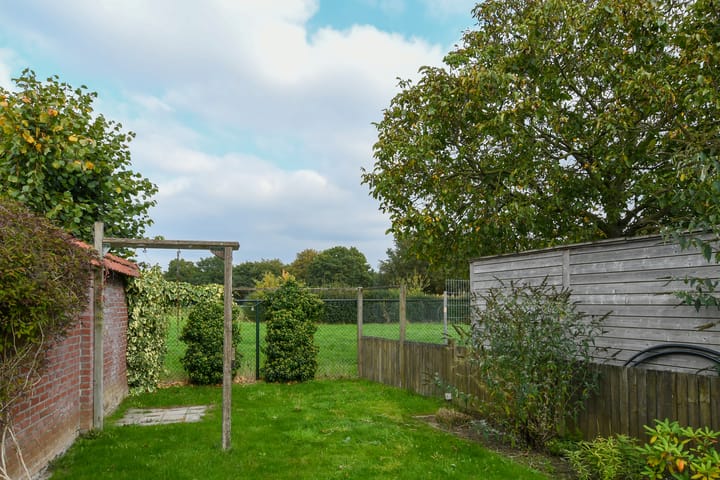 Photo 23 of Heerdstraat 45