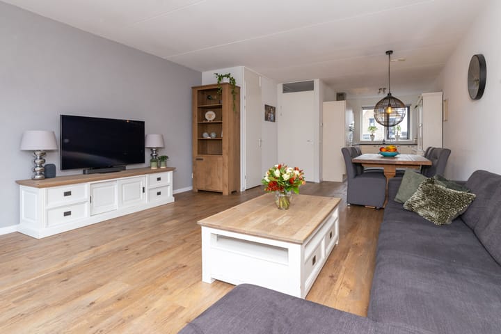 Foto 12 van Adriaan Anthoniszstraat 4