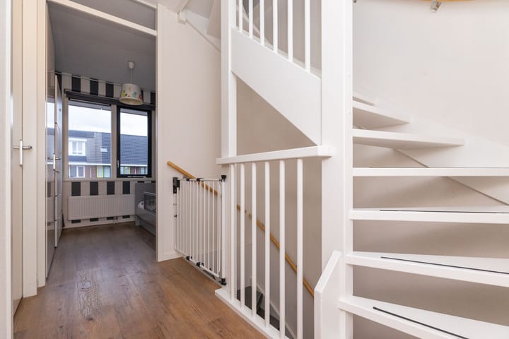 Foto 21 van Adriaan Anthoniszstraat 4