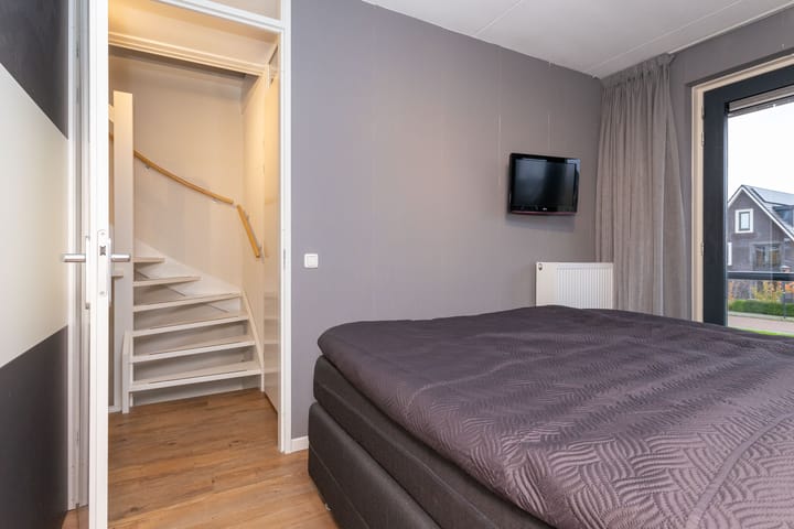 Foto 27 van Adriaan Anthoniszstraat 4